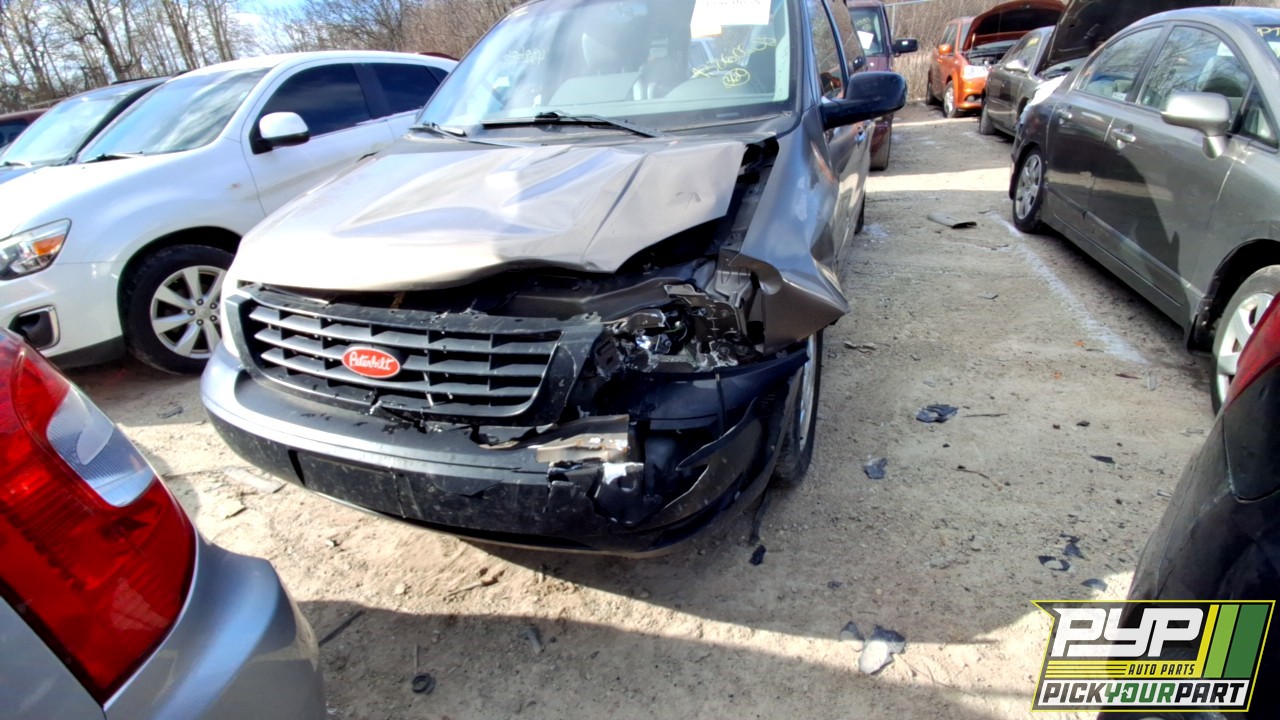 2004 MERCURY MONTEREY available for parts