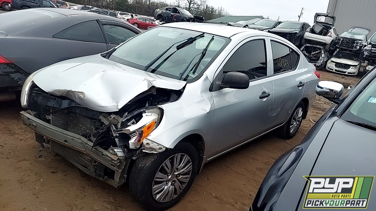 2012 NISSAN VERSA partes disponibles