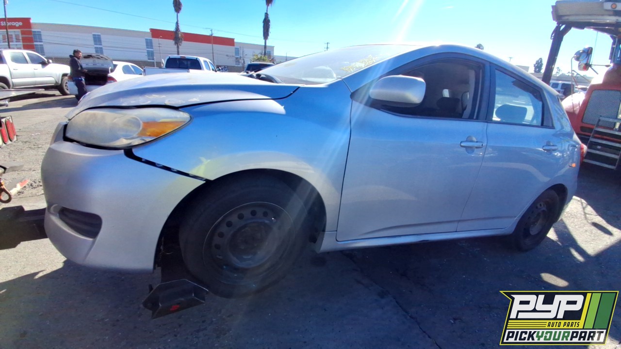 2009 TOYOTA MATRIX available for parts