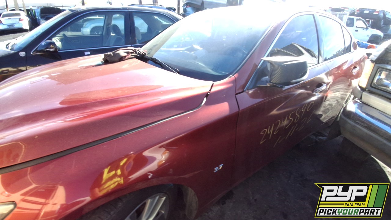 2014 INFINITI Q50 partes disponibles