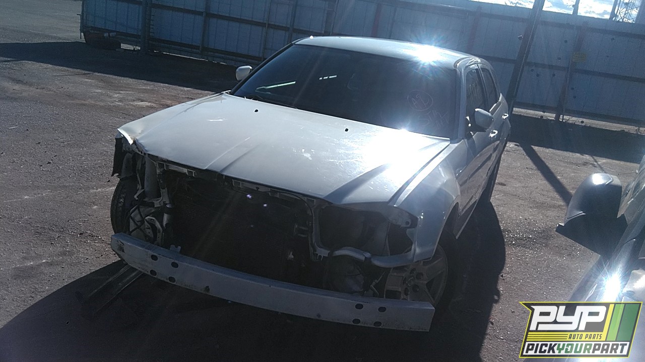 2006 DODGE MAGNUM partes disponibles