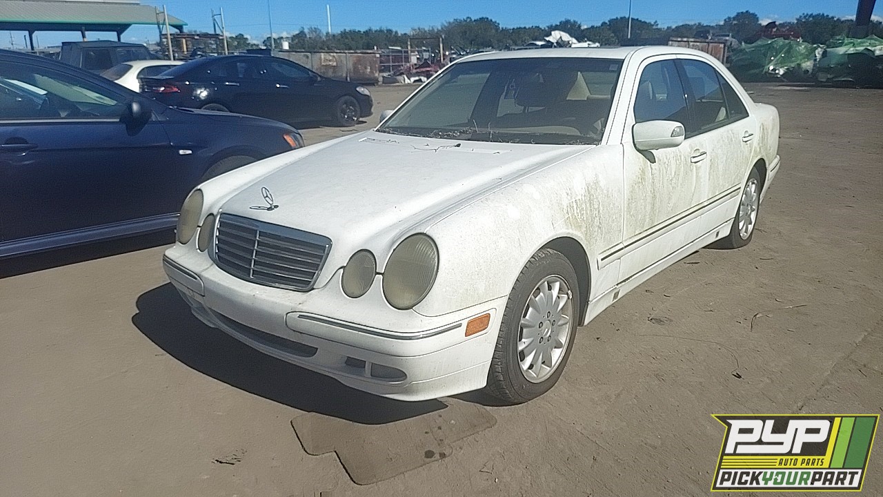 2000 MERCEDES-BENZ E320 partes disponibles