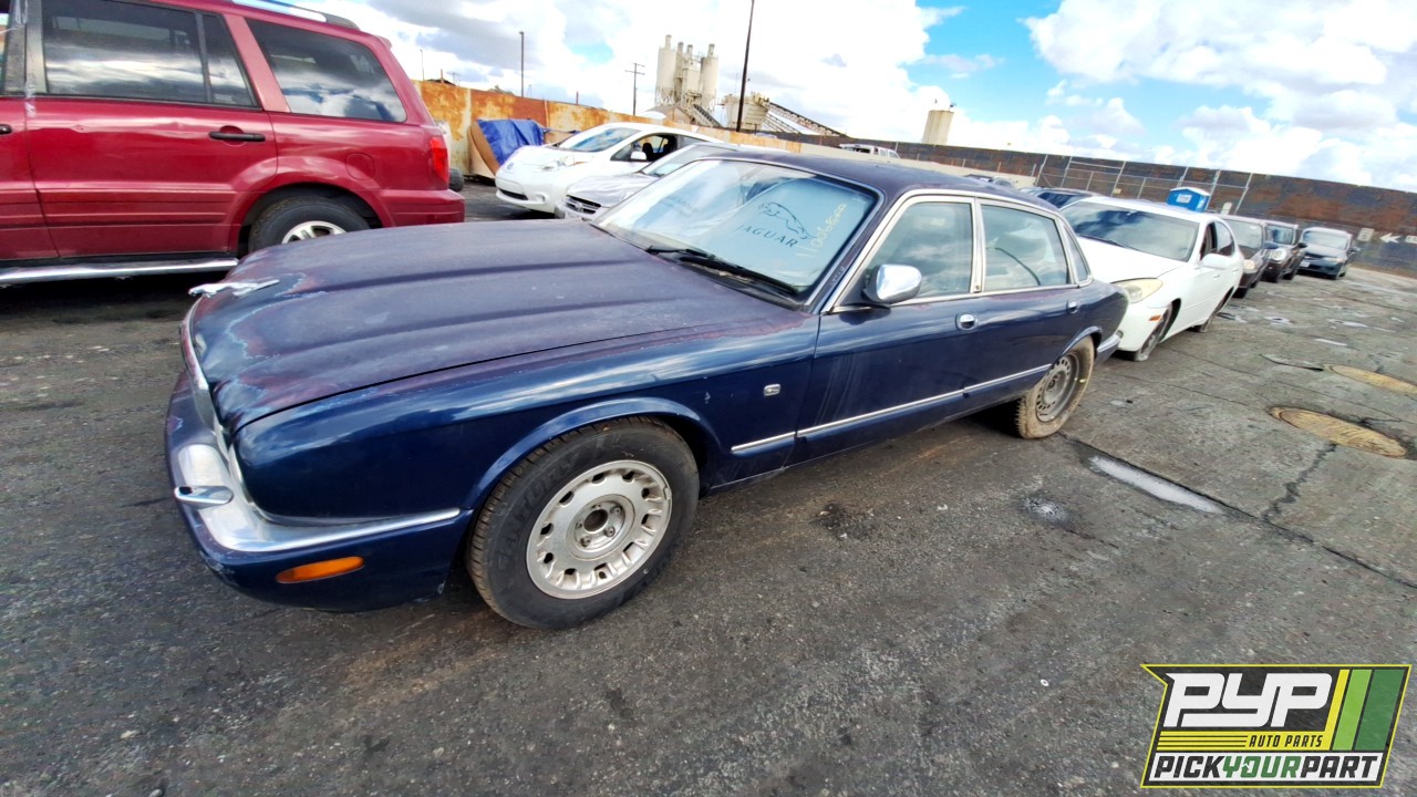 2000 JAGUAR VANDEN PLAS available for parts