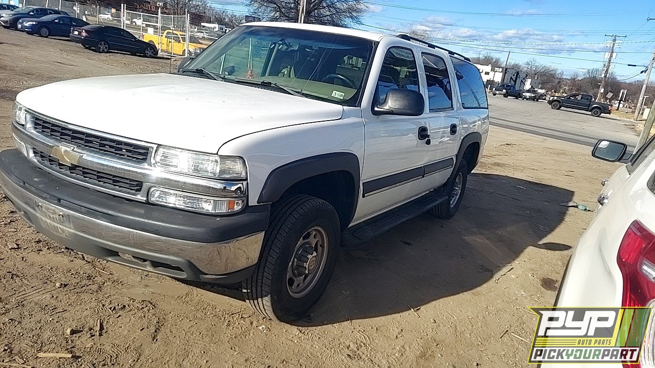 2003 CHEVROLET SUBURBAN 2500 partes disponibles