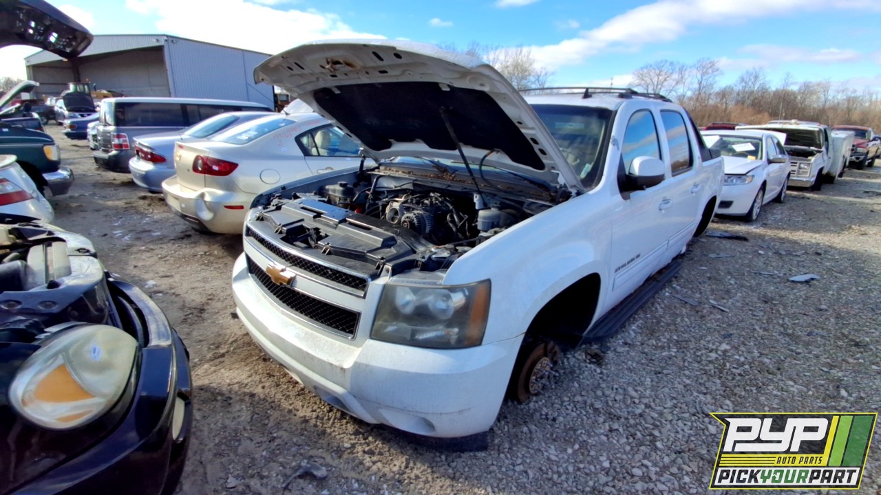 2010 CHEVROLET AVALANCHE available for parts
