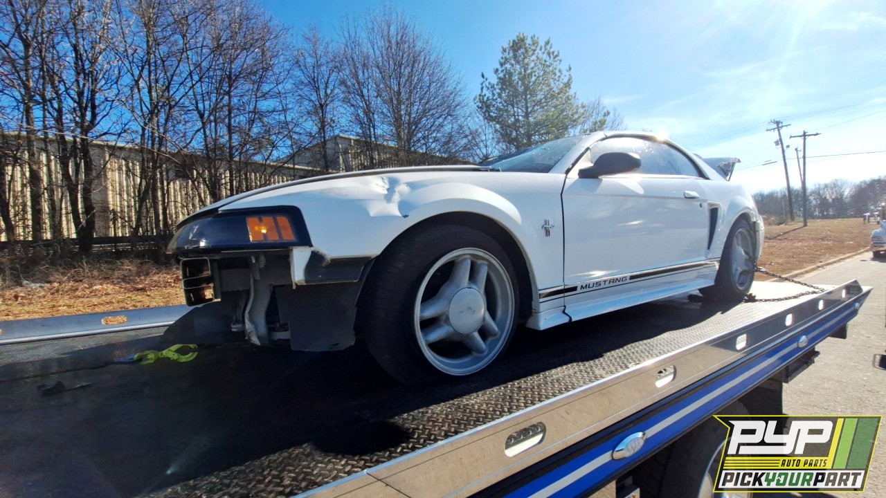 2000 FORD MUSTANG partes disponibles