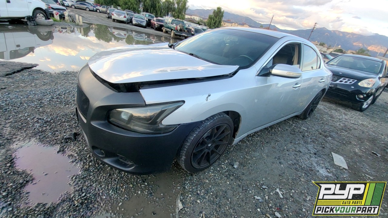 2013 NISSAN MAXIMA partes disponibles