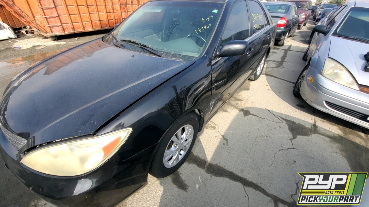 2004 TOYOTA CAMRY partes disponibles