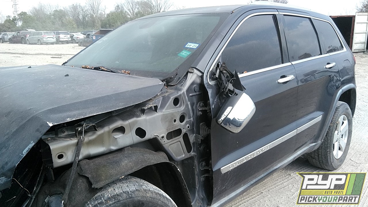 2012 JEEP GRAND CHEROKEE partes disponibles