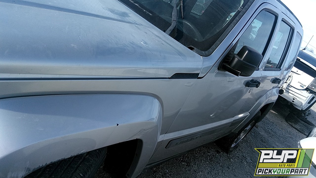 2012 JEEP LIBERTY partes disponibles