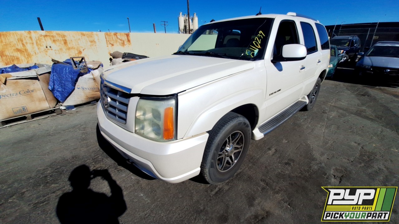 2003 CADILLAC ESCALADE partes disponibles