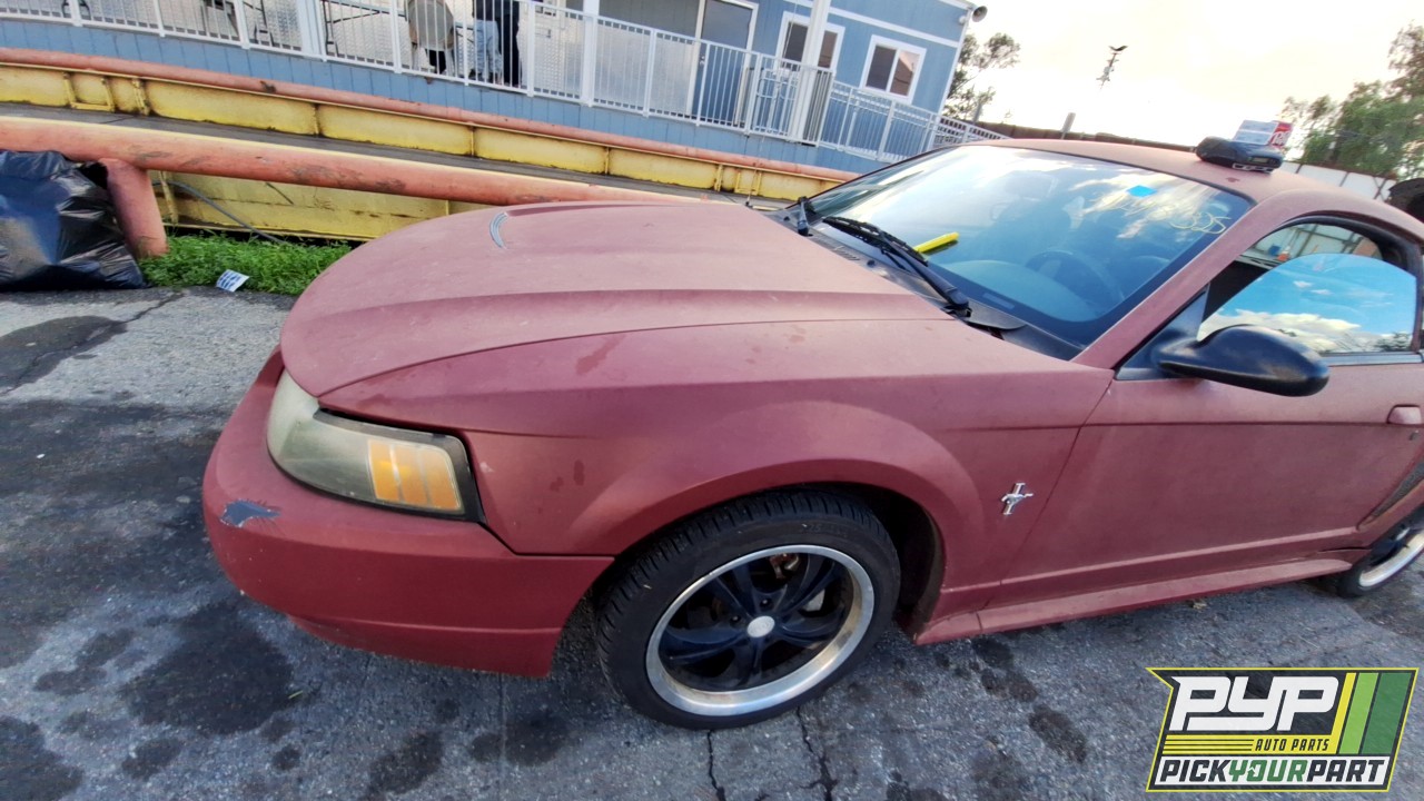 2003 FORD MUSTANG partes disponibles
