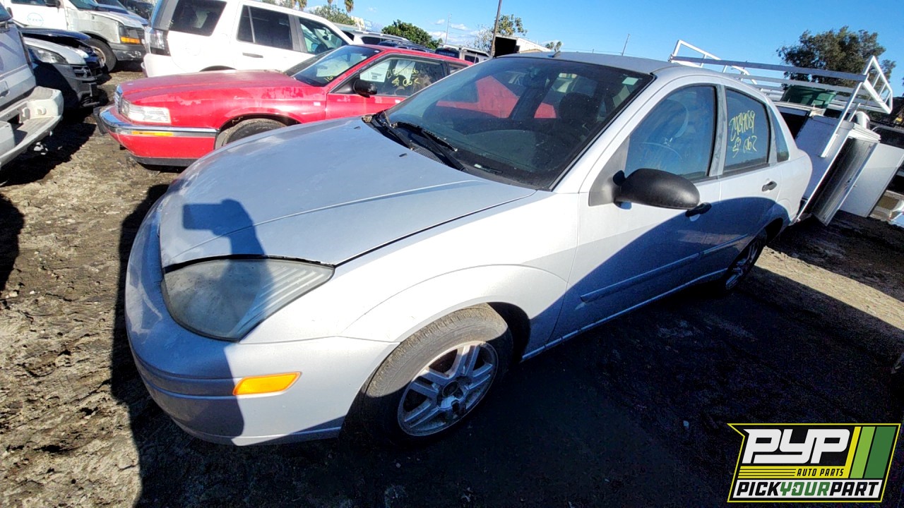2001 FORD FOCUS available for parts
