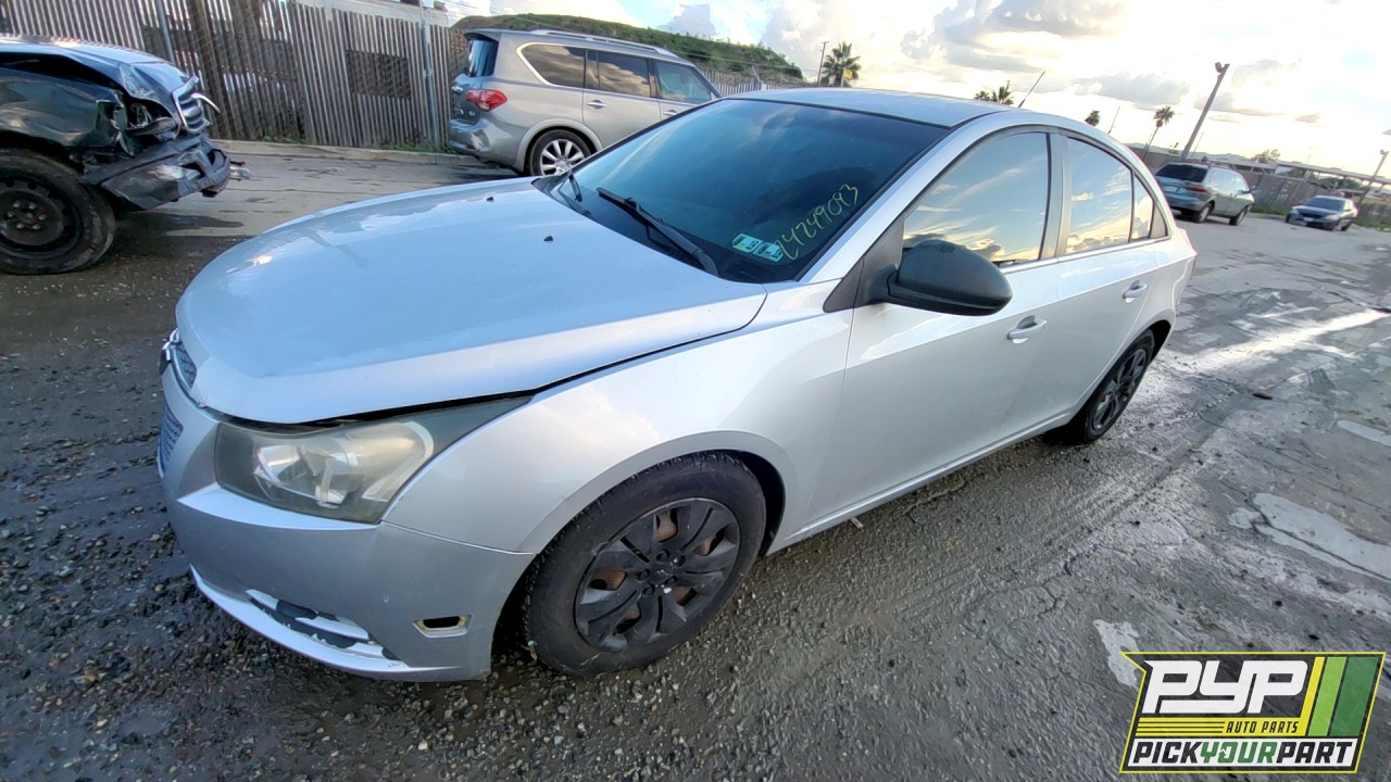 2012 CHEVROLET CRUZE partes disponibles