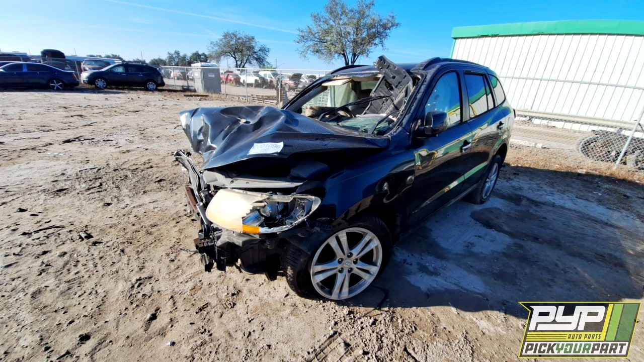 2011 HYUNDAI SANTA FE available for parts
