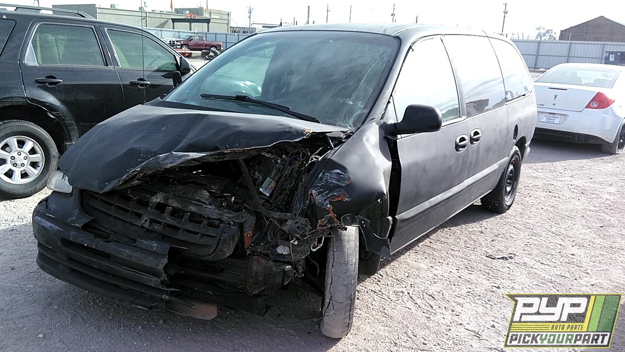 2000 CHRYSLER GRAND VOYAGER available for parts