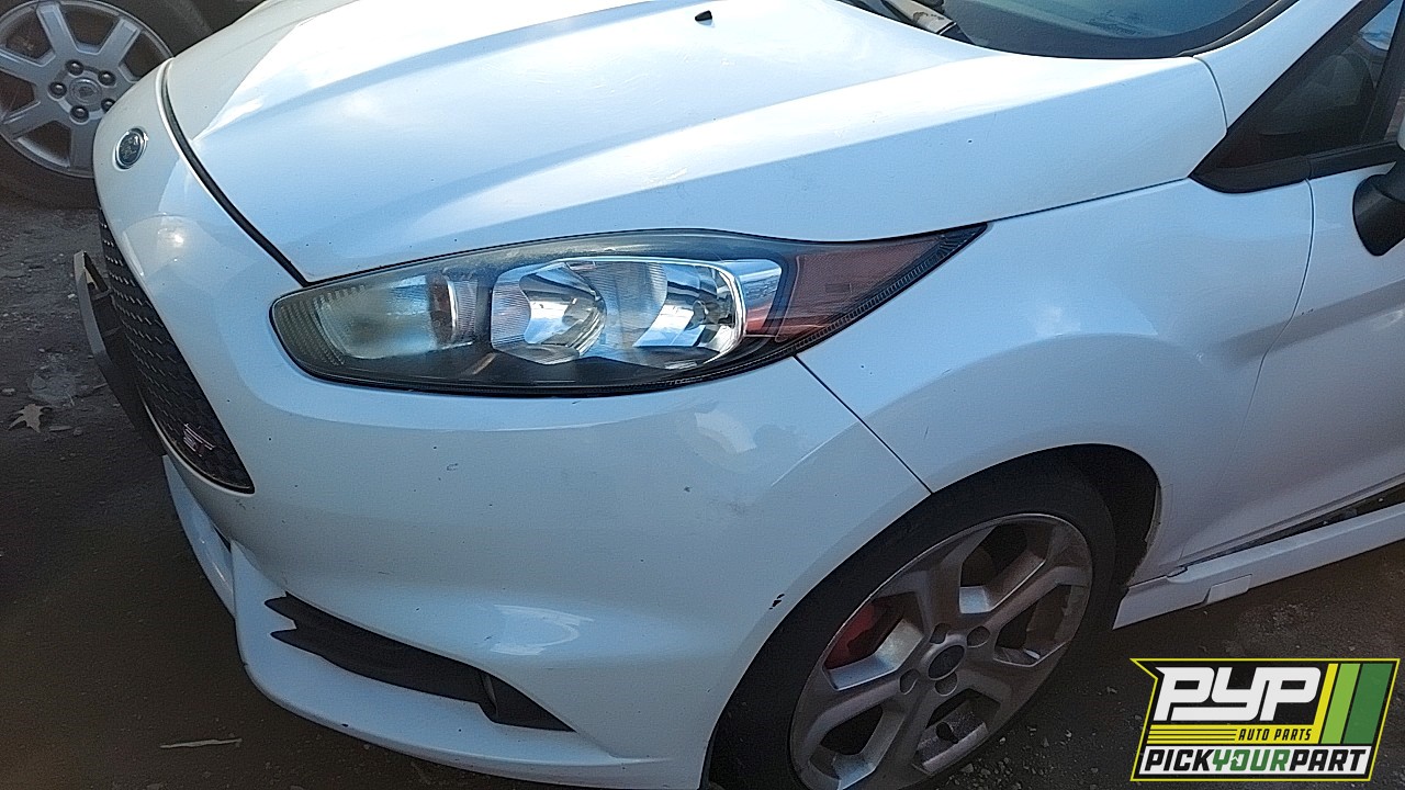 2015 FORD FIESTA partes disponibles