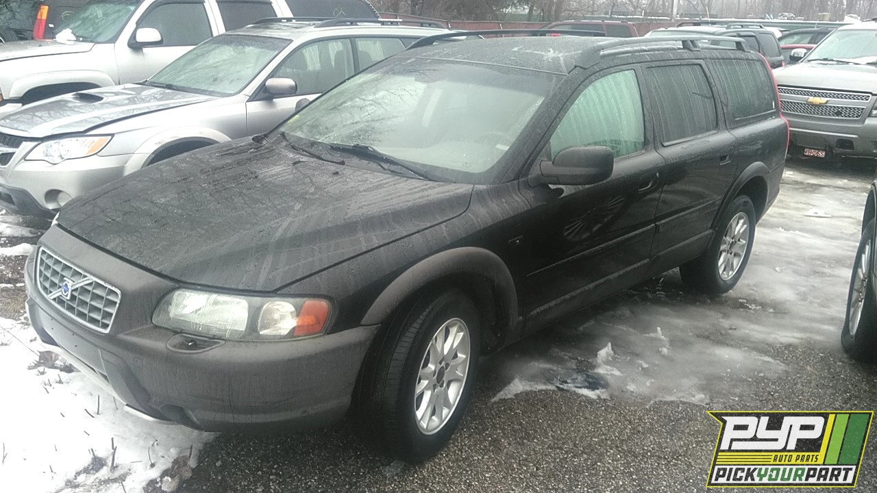 2004 VOLVO XC70 available for parts