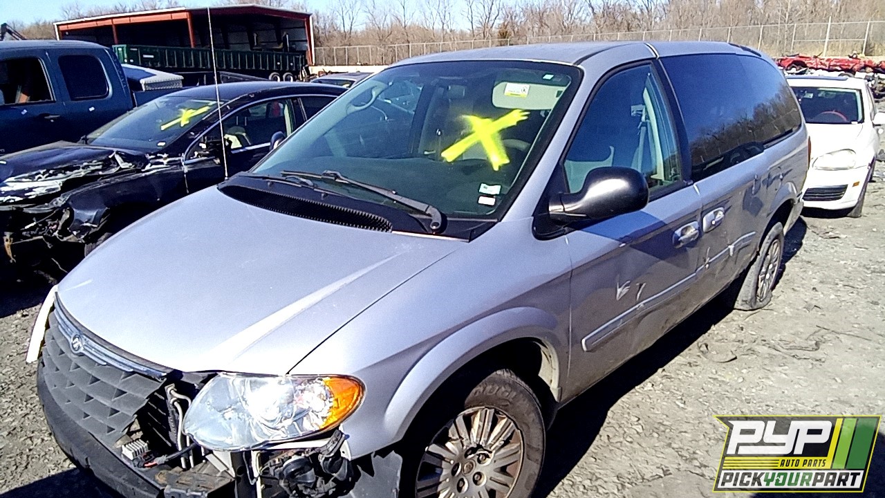 2005 CHRYSLER TOWN & COUNTRY partes disponibles