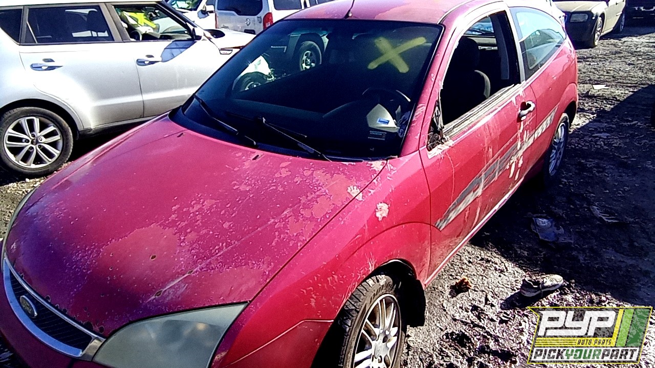 2005 FORD FOCUS available for parts