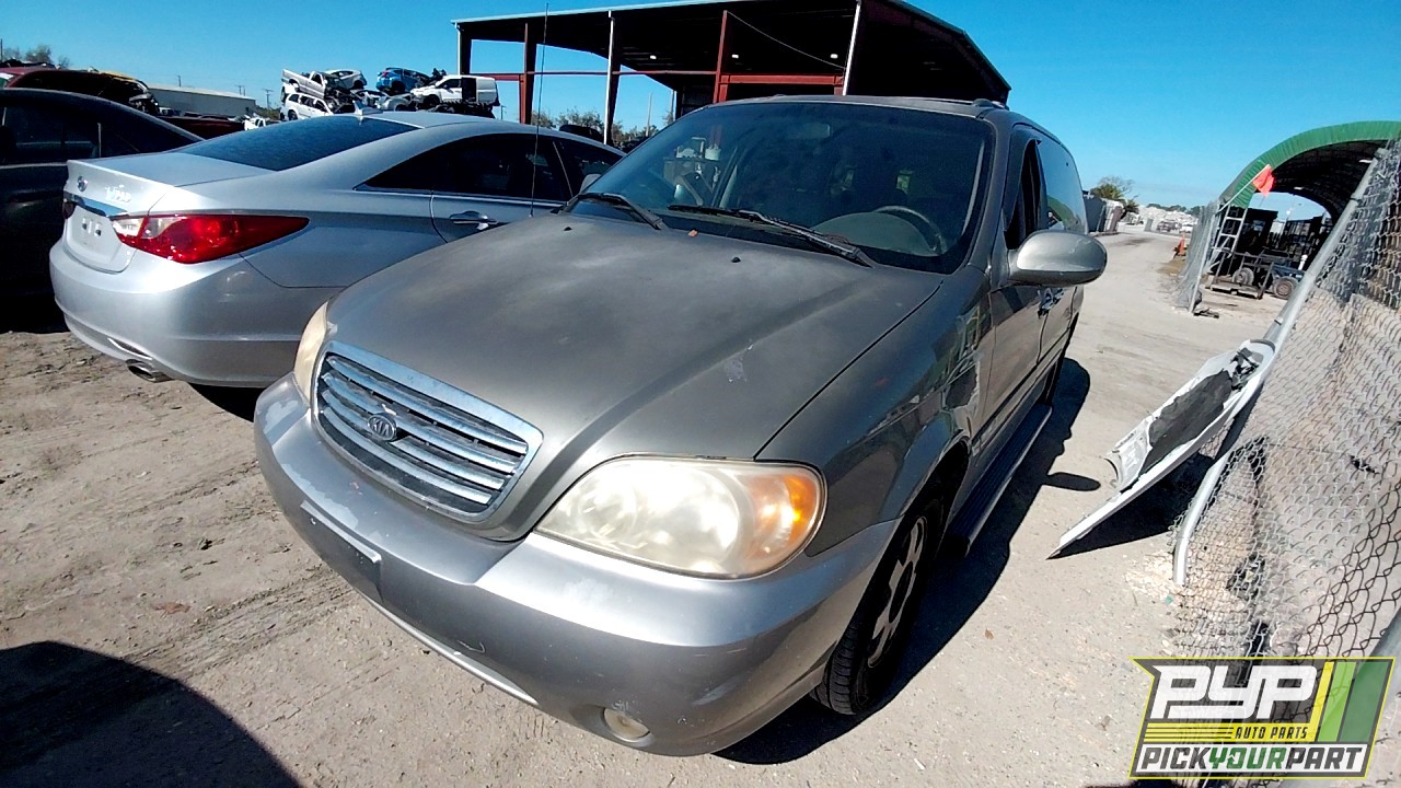 2003 KIA SEDONA available for parts