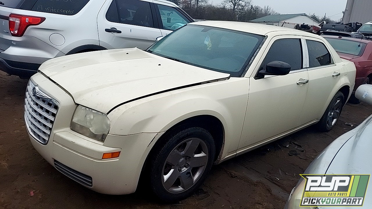 2008 CHRYSLER 300 partes disponibles