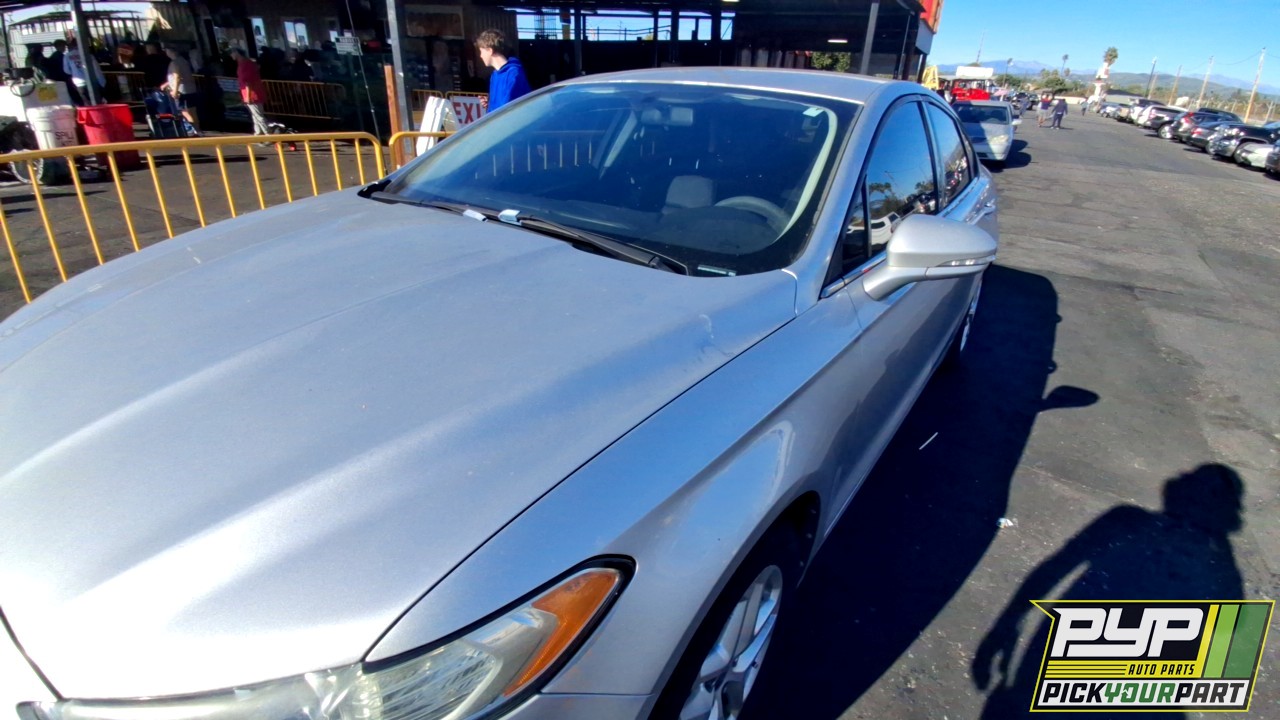 2013 FORD FUSION partes disponibles