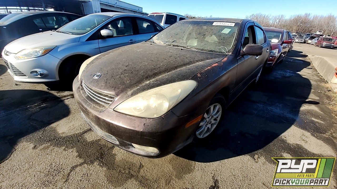 2003 LEXUS ES300 partes disponibles