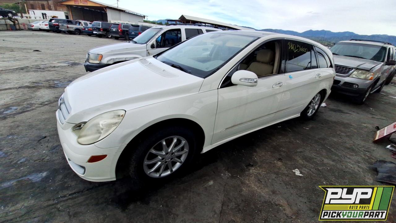 2006 MERCEDES-BENZ R350 partes disponibles