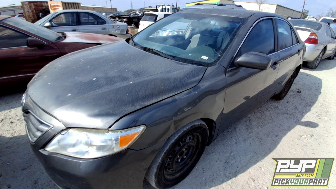2010 TOYOTA CAMRY partes disponibles
