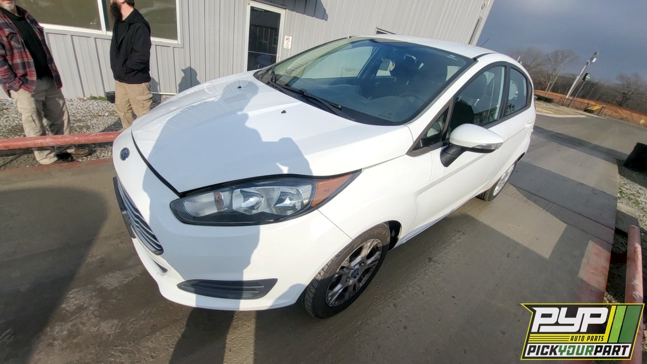 2014 FORD FIESTA partes disponibles