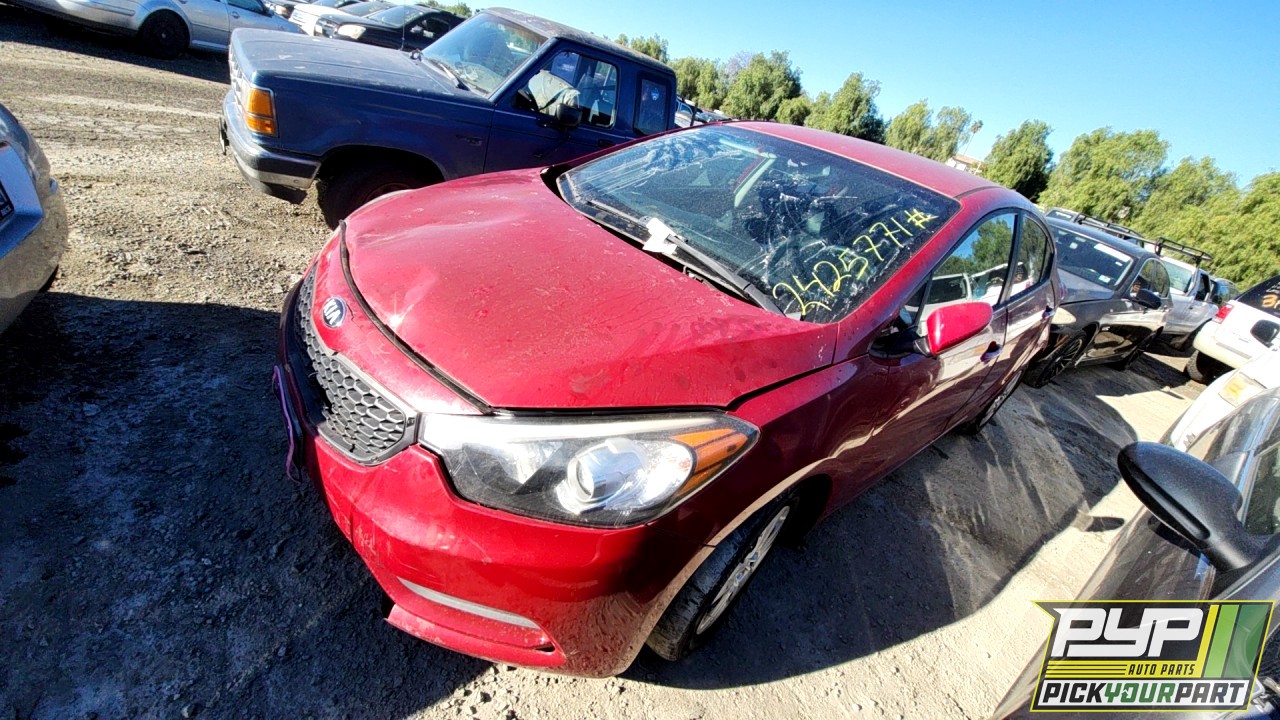 2016 KIA FORTE partes disponibles