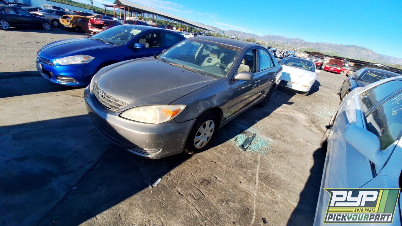 2002 TOYOTA CAMRY partes disponibles