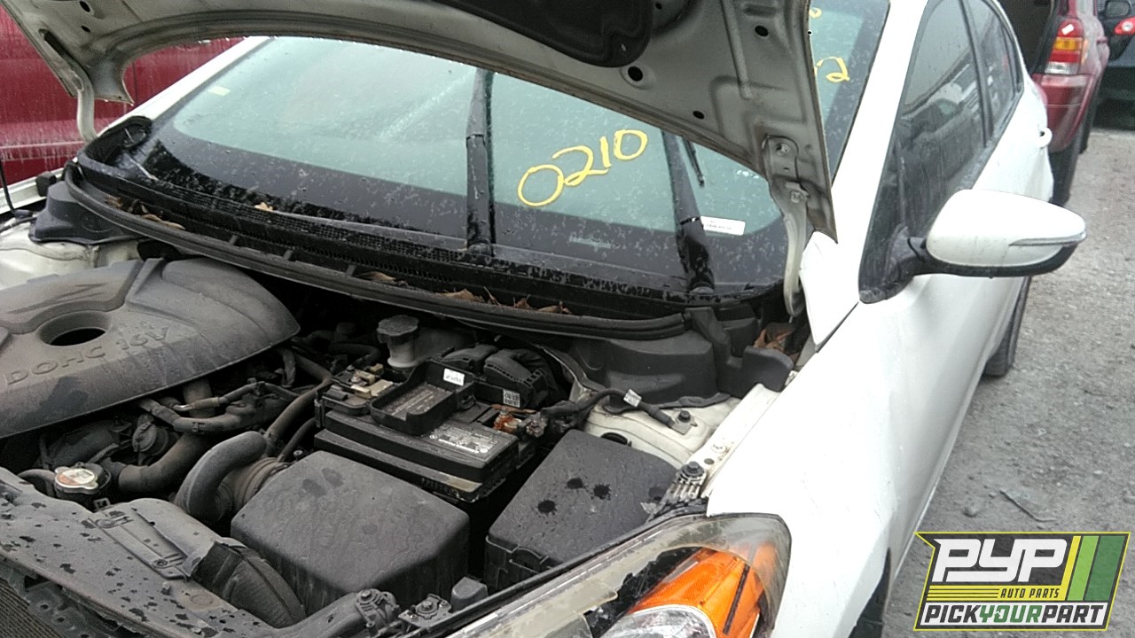 2015 KIA FORTE partes disponibles