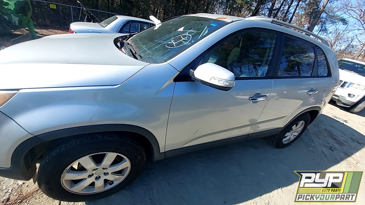 2013 KIA SORENTO partes disponibles