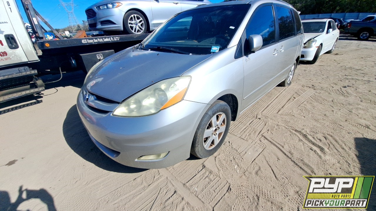 2006 TOYOTA SIENNA partes disponibles