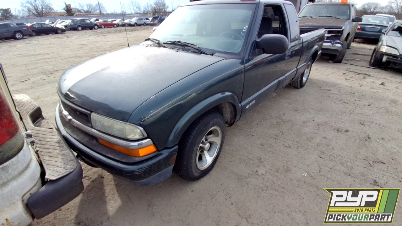 2002 CHEVROLET S10 partes disponibles