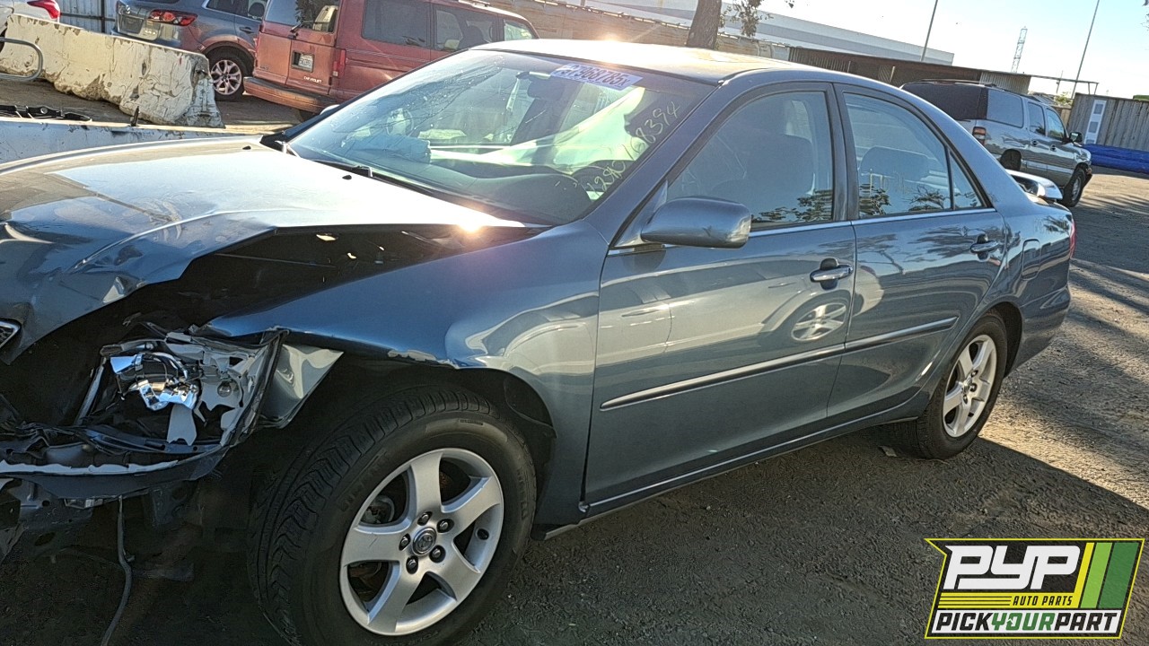 2002 TOYOTA CAMRY partes disponibles