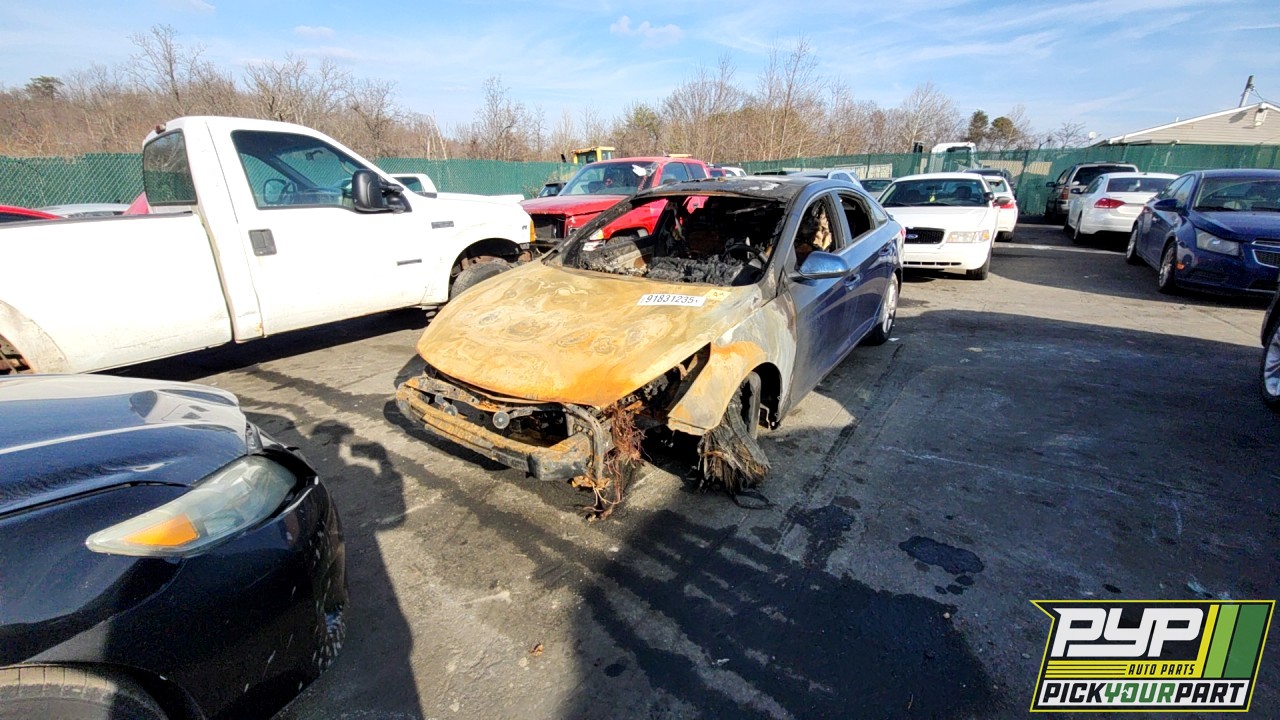 2015 HYUNDAI SONATA partes disponibles