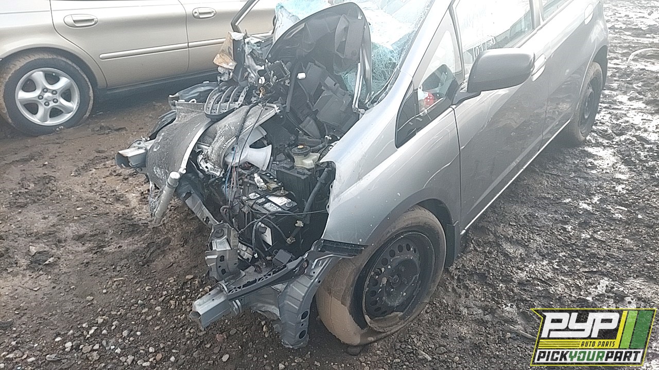 2010 HONDA FIT partes disponibles