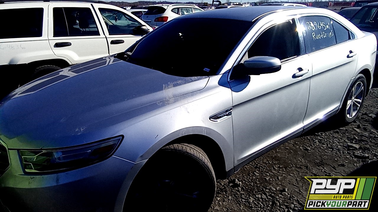 2013 FORD TAURUS partes disponibles