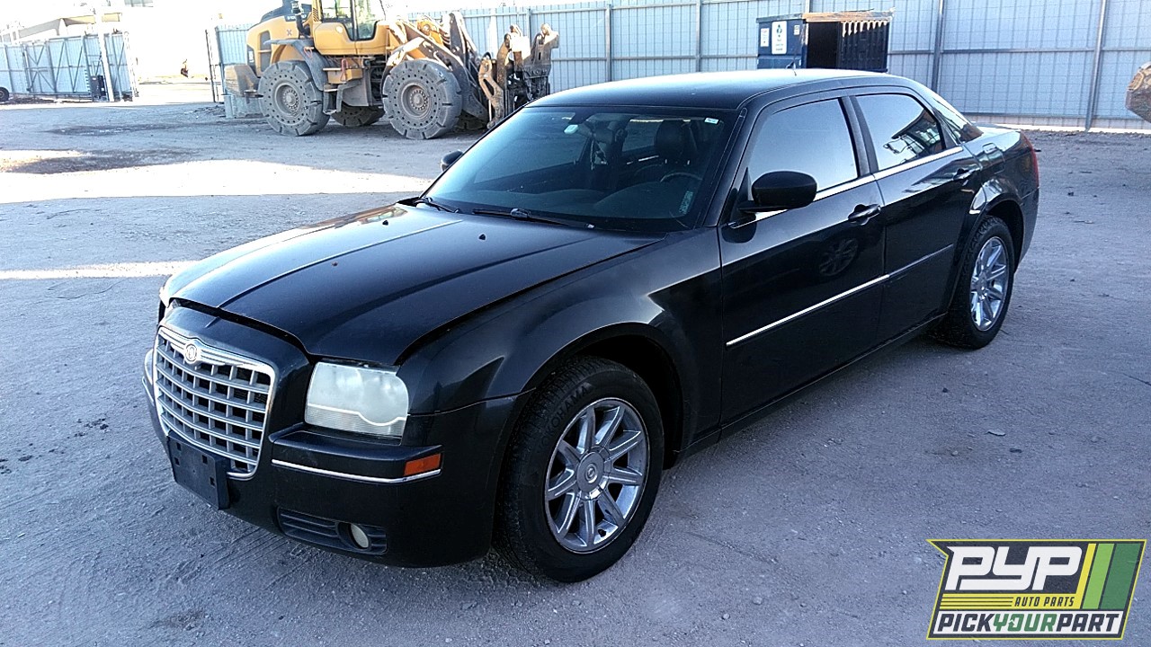 2008 CHRYSLER 300 available for parts