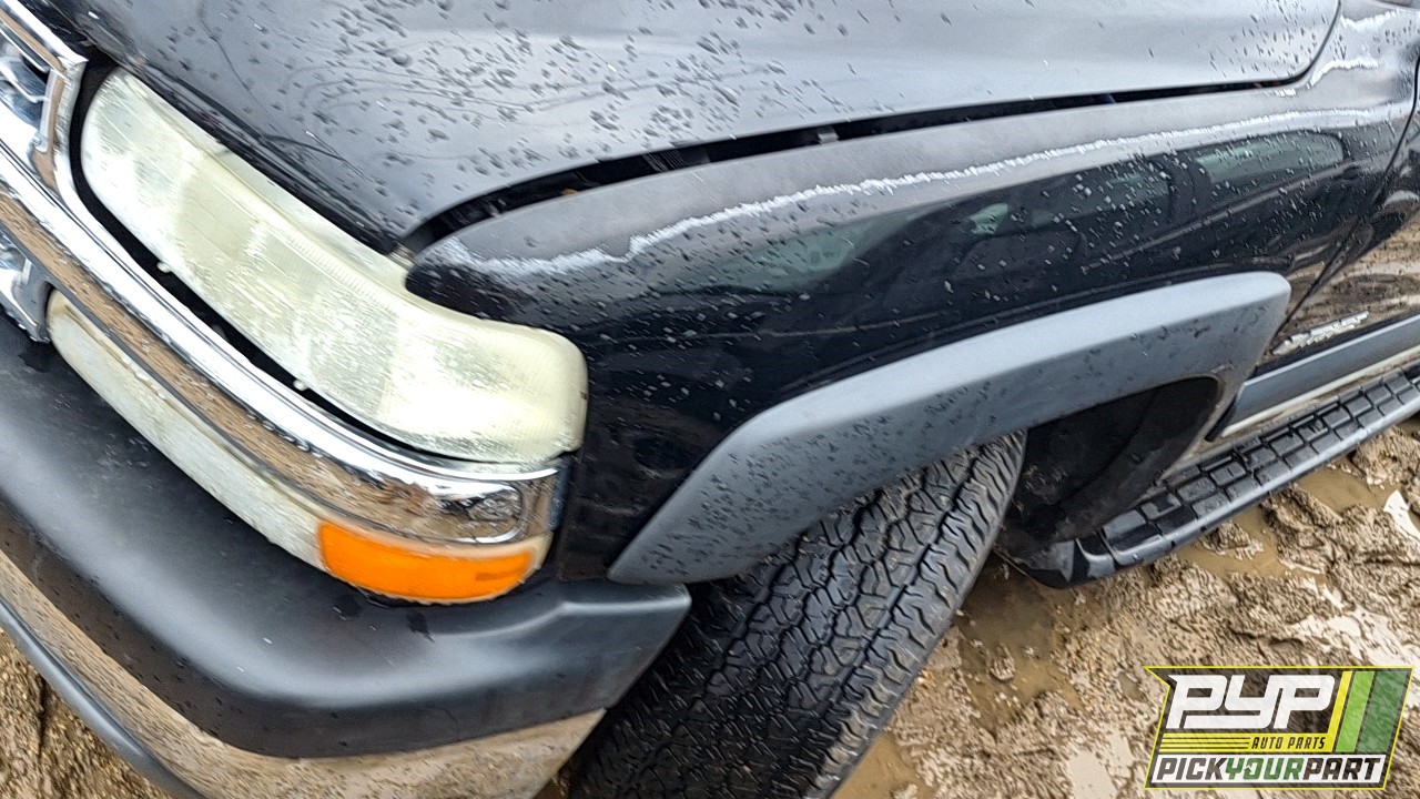 2003 CHEVROLET TAHOE partes disponibles