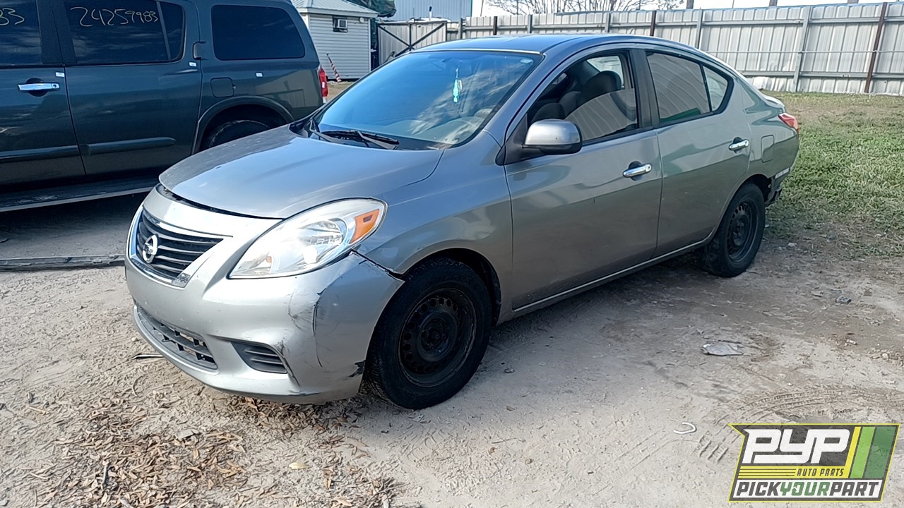 2012 NISSAN VERSA partes disponibles