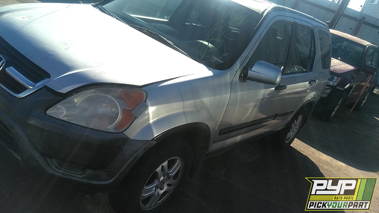 2002 HONDA CR-V available for parts