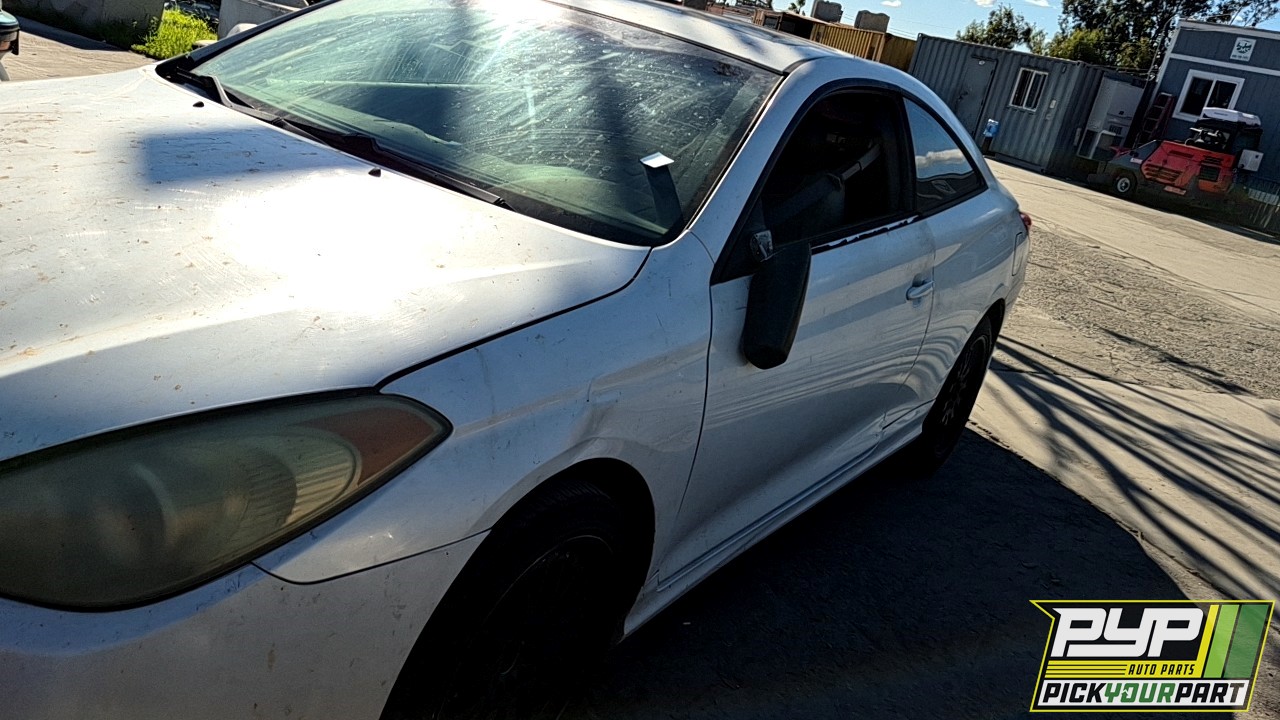 2004 TOYOTA SOLARA partes disponibles