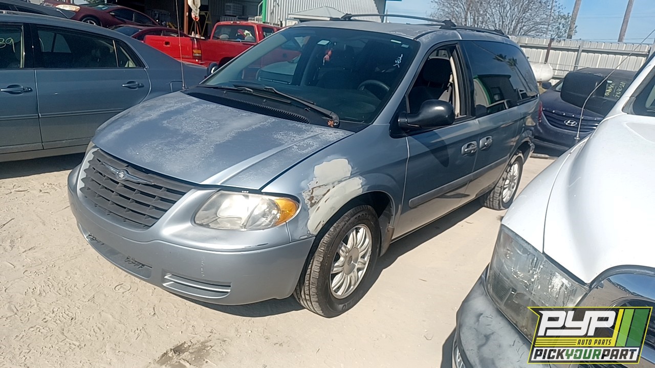 2005 CHRYSLER TOWN & COUNTRY partes disponibles