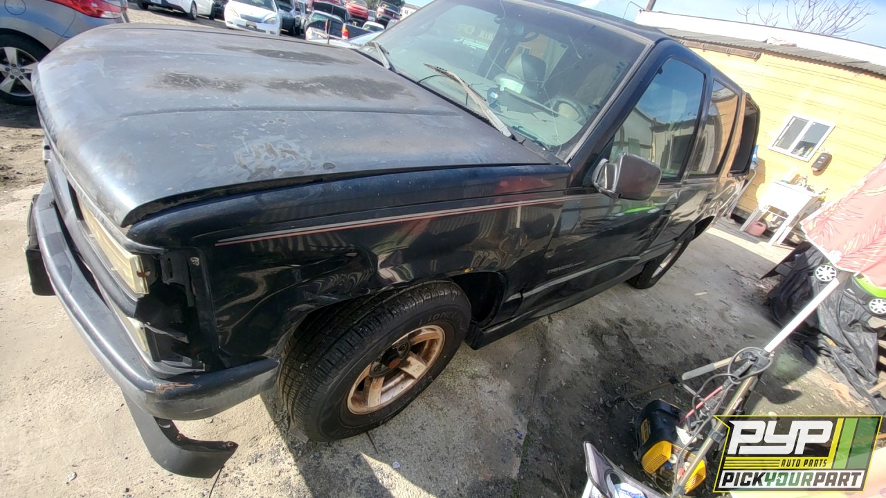 2000 CHEVROLET TAHOE partes disponibles