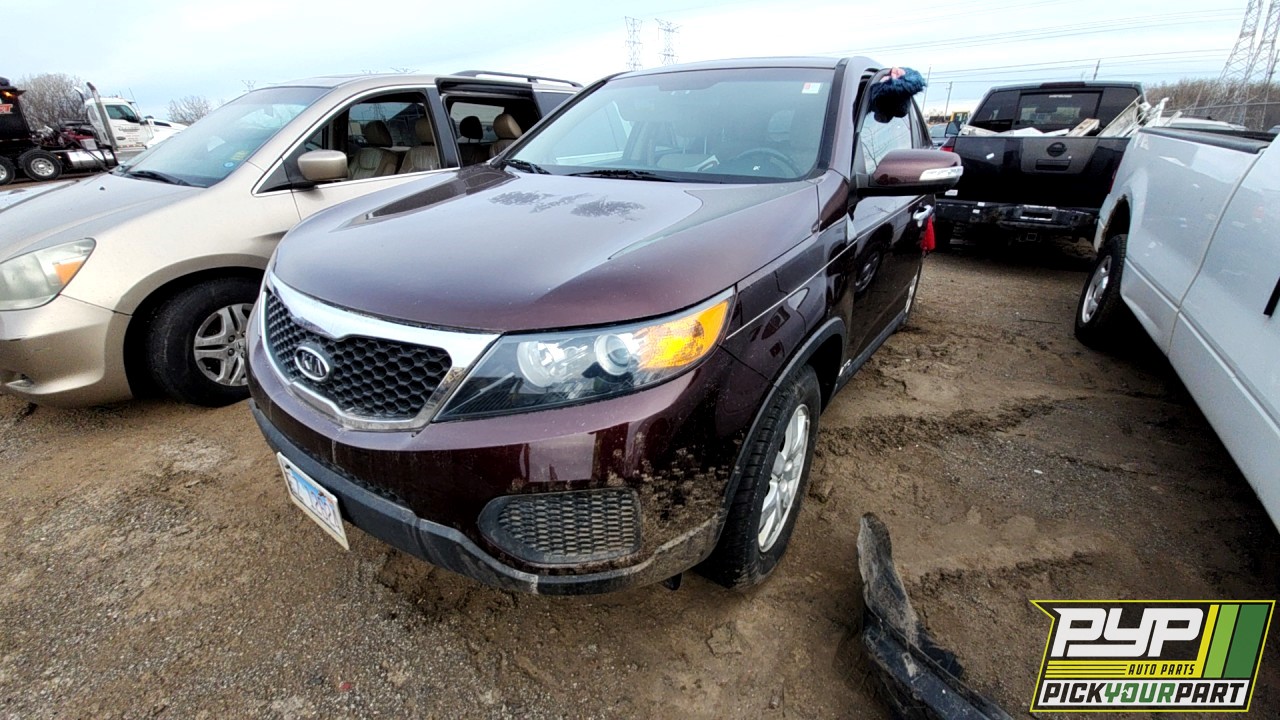 2012 KIA SORENTO available for parts