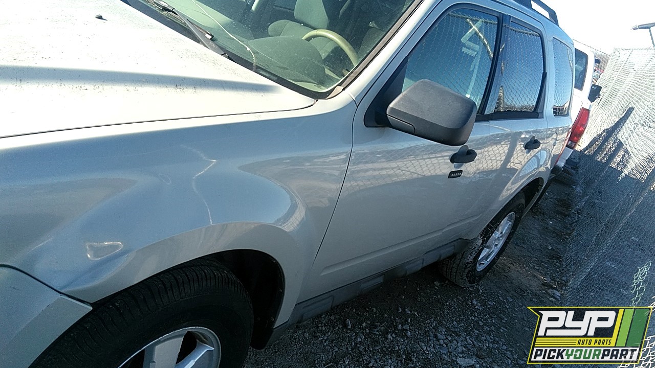2009 FORD ESCAPE available for parts